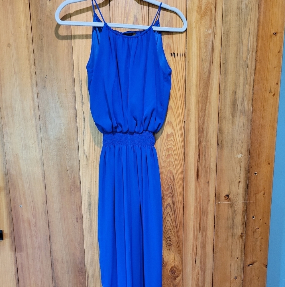 Elegant Blue Sleeveless Dress